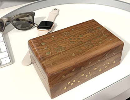 Handmade Keepsake Box with Brass Detailing - Leaves Design - Stylla London